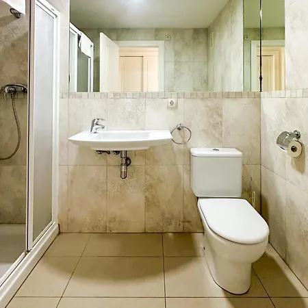 Daire Luxury Huge Pool & Prime Location *